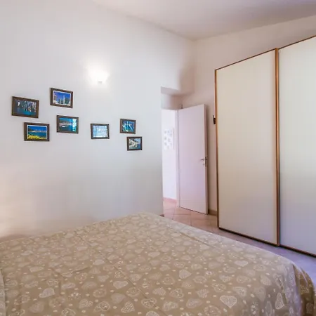 Сasa de vacaciones Locazione Turistica Straccoligno-2 *